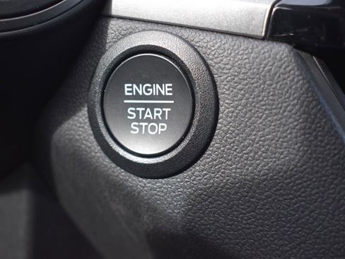 Used 2025 Ford Escape Active image 6