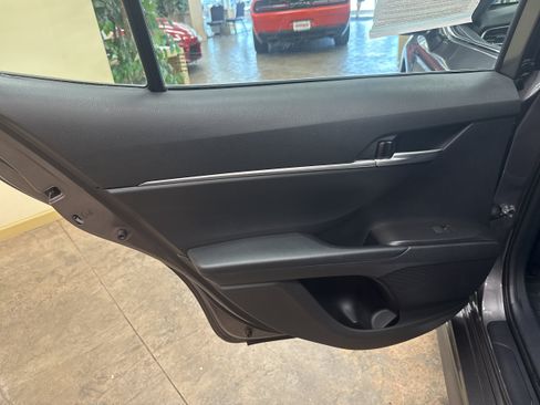 Certified 2024 Toyota Camry SE FWD image 33