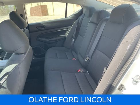 Used 2025 Nissan Altima 2.5 SV image 26