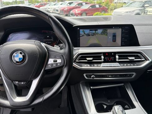 Used 2019 BMW X5 xDrive50i w/ Parking Assistance Package AWD/4WD image 27