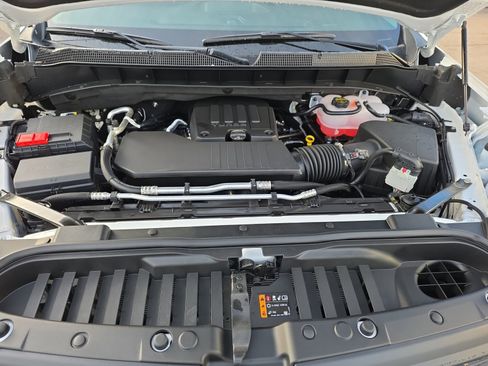 New 2026 Chevrolet Silverado 1500 Custom w/ Turbomax Blackout Package image 32