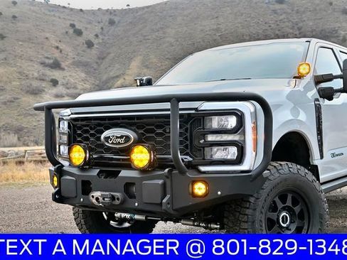 New 2026 Ford F350 Lariat w/ Black Appearance Package AWD/4WD image 3
