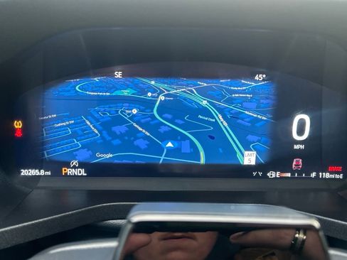 Certified 2025 Ford Explorer ST-Line image 22