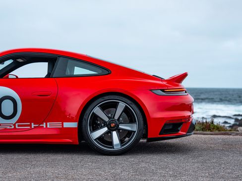 Used 2023 Porsche 911 Sport Classic RWD image 5