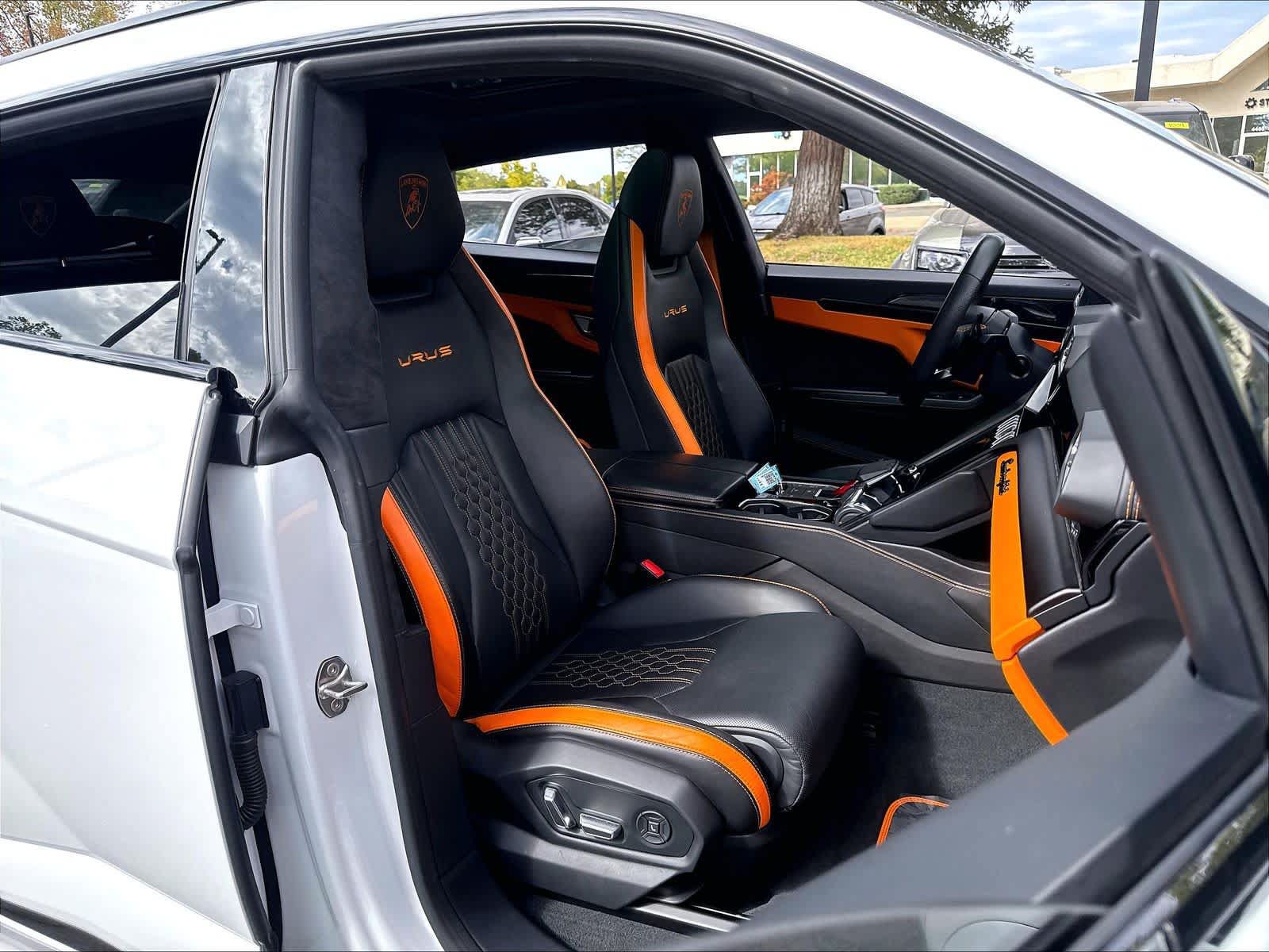 Used 2023 Lamborghini Urus S AWD/4WD image 12