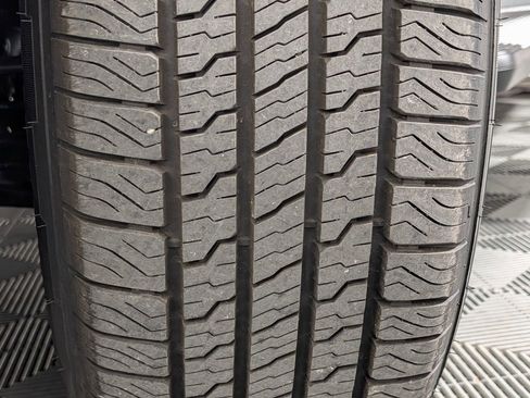 Used 2026 Ford Expedition Active RWD image 27