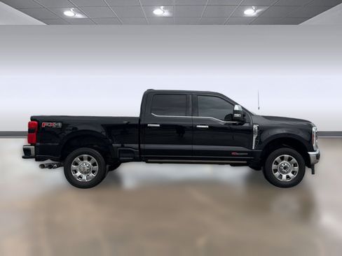 Certified 2024 Ford F250 King Ranch w/ Chrome Package AWD/4WD image 8