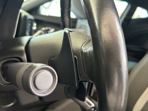Used 2018 Chevrolet Camaro LT RWD image 40