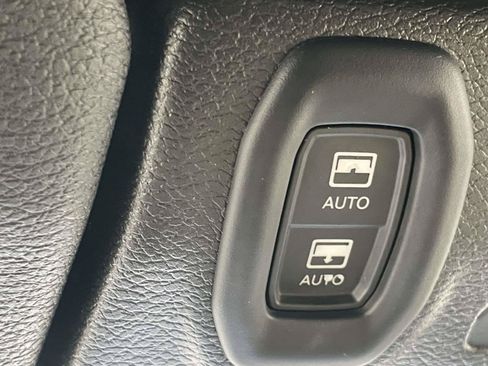 Used 2019 Jeep Wrangler Unlimited Rubicon AWD/4WD image 30