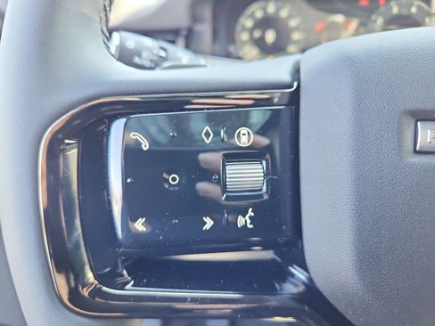 Used 2026 Land Rover Range Rover Evoque S image 19