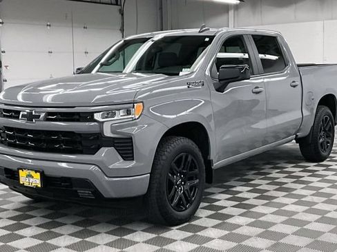 Used 2024 Chevrolet Silverado 1500 RST w/ True North Edition Plus AWD/4WD image 12