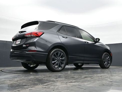Used 2022 Chevrolet Equinox RS image 31