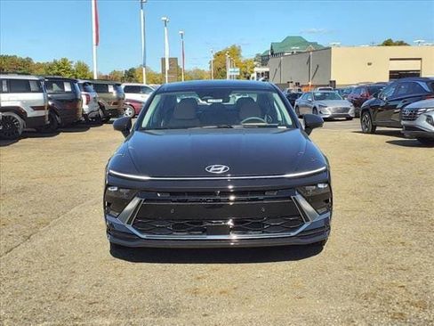 Used 2024 Hyundai Sonata Limited image 9