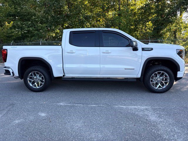 Used 2026 GMC Sierra 1500 Elevation w/ Elevation Premium Package AWD/4WD image 12