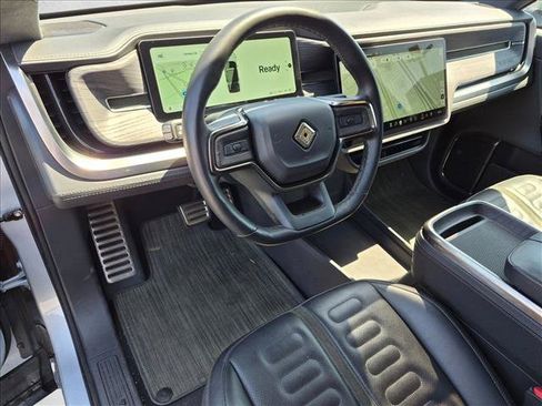 Used 2023 Rivian R1S Adventure AWD/4WD image 9