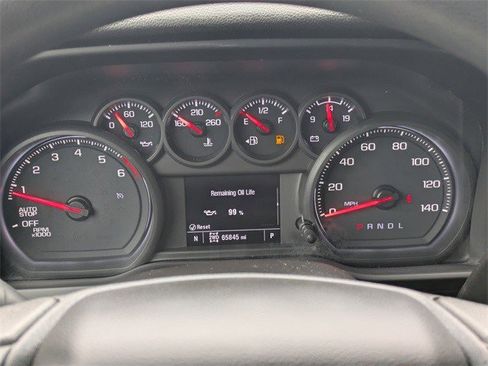 Certified 2023 Chevrolet Silverado 1500 Custom image 18