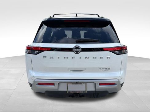 Used 2024 Nissan Pathfinder Platinum w/ Cargo Package AWD/4WD image 10