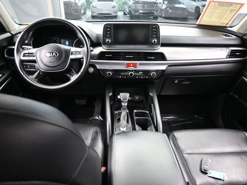 Used 2021 Kia Telluride LX image 38