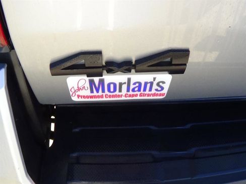 Used 2024 Toyota Tacoma TRD Off-Road image 10