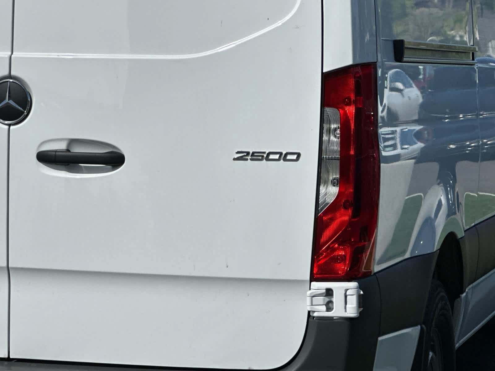 New 2026 Mercedes-Benz Sprinter 2500 image 32