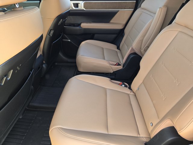 Certified 2026 Hyundai Santa Fe Limited FWD image 31