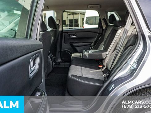 Used 2025 Nissan Rogue SV image 21