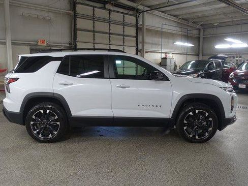 New 2026 Chevrolet Equinox RS w/ Safety and Technology Package AWD/4WD image 8