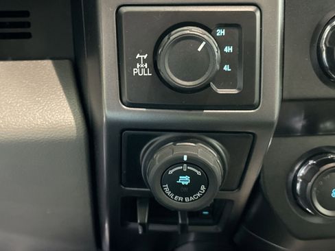 Used 2019 Ford F150 XLT w/ Equipment Group 302A Luxury image 29