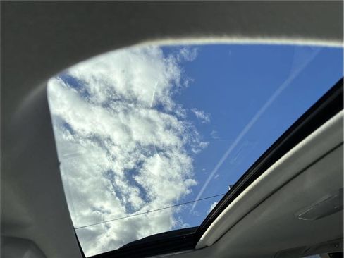 Used 2015 Toyota Sequoia SR5 image 23