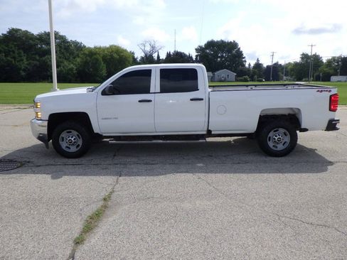 Used 2018 Chevrolet Silverado 2500 W/T w/ WT Fleet Convenience Package AWD/4WD image 2