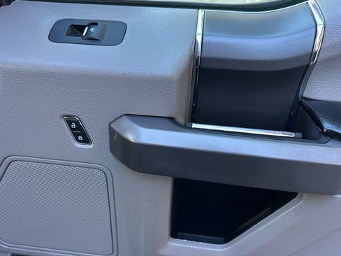 Used 2019 Ford F150 XLT w/ XTR Package image 21