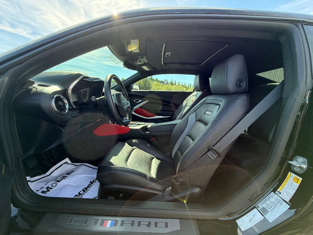 Used 2018 Chevrolet Camaro SS w/ LPO, Ground Effects Package RWD image 2