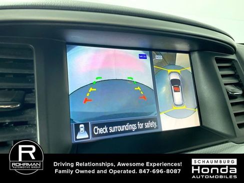 Used 2020 Nissan Pathfinder SL image 7