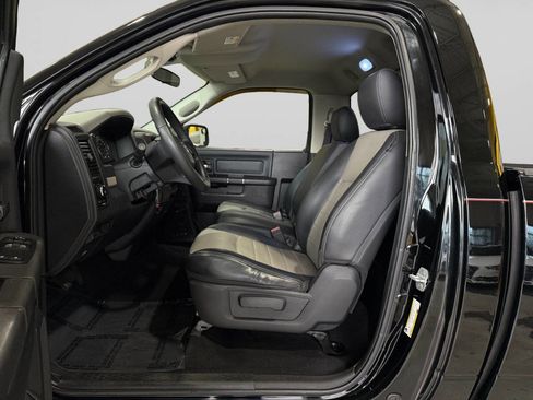 Used 2012 RAM 1500 Express image 10