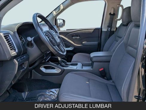 Used 2023 Nissan Frontier SV w/ SV Convenience Package RWD image 14