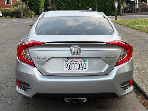 Used 2019 Honda Civic Sport image 5