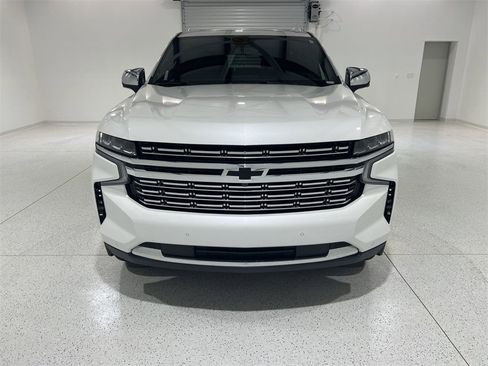 Used 2023 Chevrolet Tahoe Premier image 3