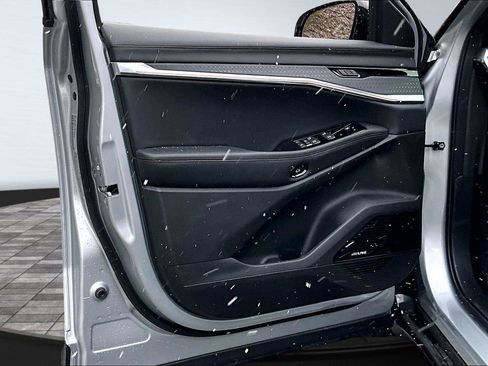 Used 2025 Jeep Wagoneer S Limited image 23