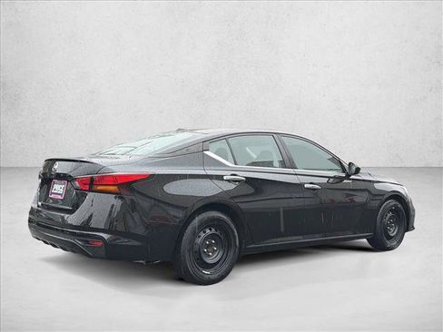 Used 2019 Nissan Altima 2.5 S image 5