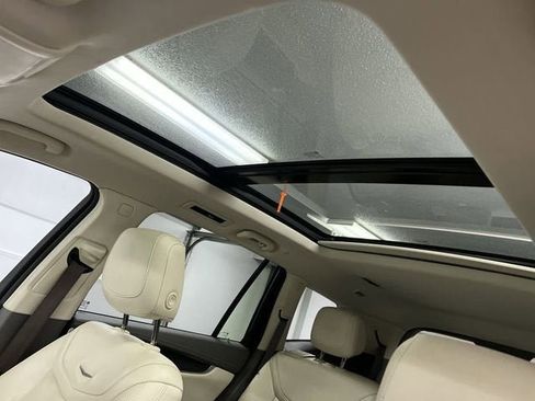 Certified 2020 Cadillac XT6 Premium Luxury FWD image 19
