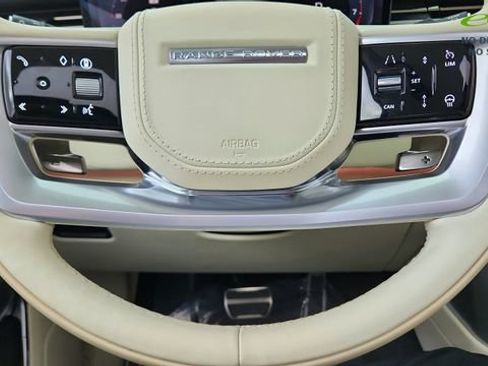 Used 2024 Land Rover Range Rover SE AWD/4WD image 38