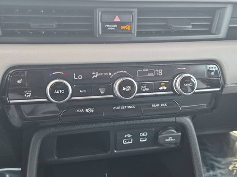 Certified 2024 Honda Pilot EX-L image 22