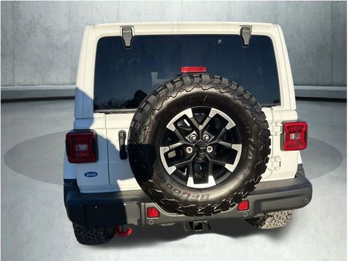 New 2026 Jeep Wrangler Unlimited Rubicon w/ Safety Group image 4