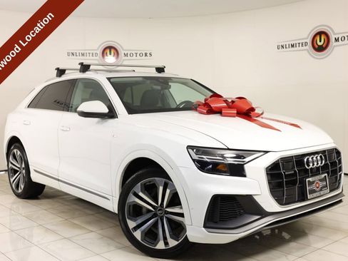 Used 2022 Audi Q8 Premium Plus AWD/4WD image 1