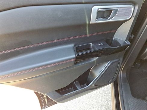 Used 2023 Ford Explorer ST-Line w/ Class IV Trailer Tow Package image 16