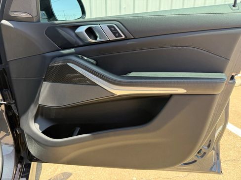Used 2022 BMW X5 M50i w/ Premium Package AWD/4WD image 8
