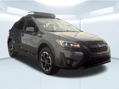 Used 2021 Subaru Crosstrek 2.0i Premium w/ Moonroof Package AWD/4WD image 5