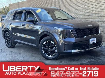 Used 2025 Kia Sorento S w/ Panoramic Sunroof Package