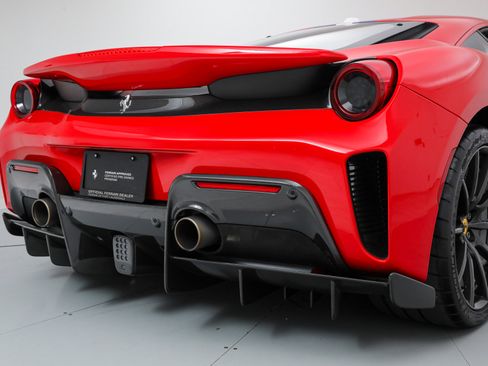 Certified 2019 Ferrari 488 Pista Coupe image 20