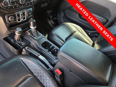 Used 2021 Jeep Wrangler Unlimited Sahara AWD/4WD image 25